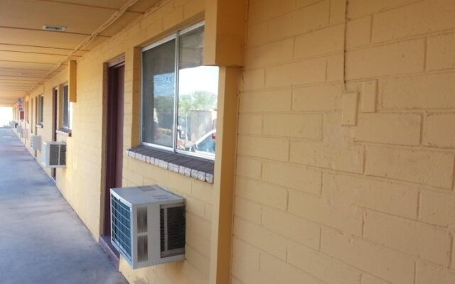 D M Motel