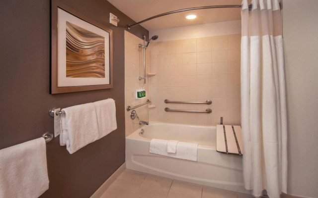 Courtyard by Marriott Dunn Loring Fairfax