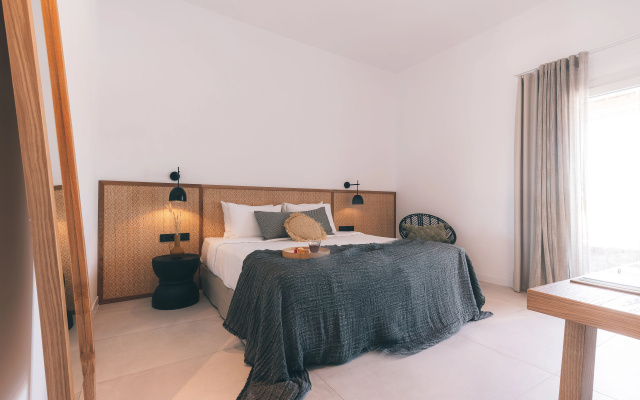 Adama Mykonos Boutique Hotel