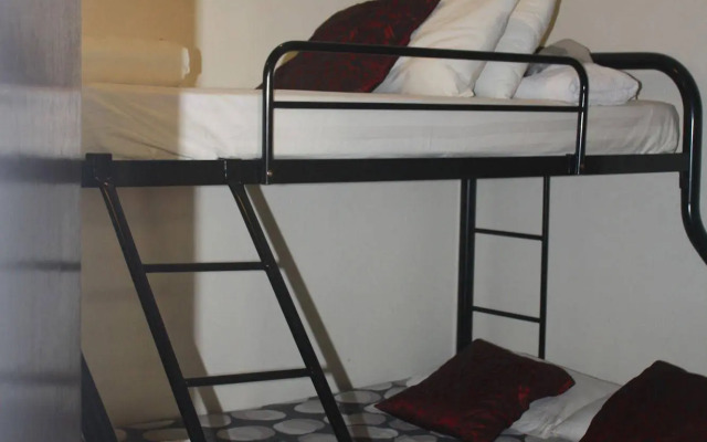 Sensi Backpackers Hostel