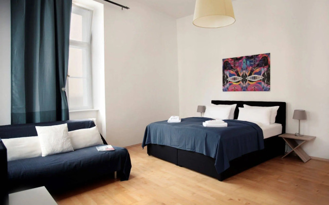 Apartments Mitte Residence