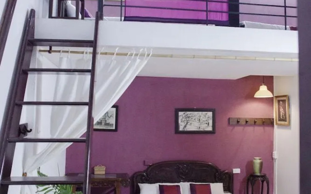 NQ Vintage House