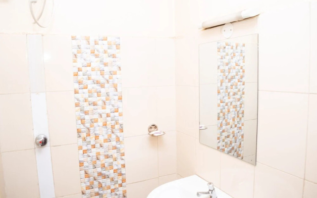 Ngara Riverside Lodge