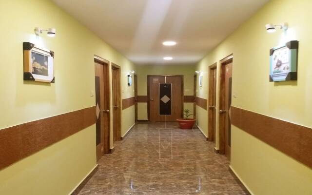 OYO 13462 P S Grand