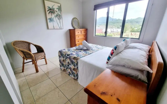 Natura Nikao Beach Villa