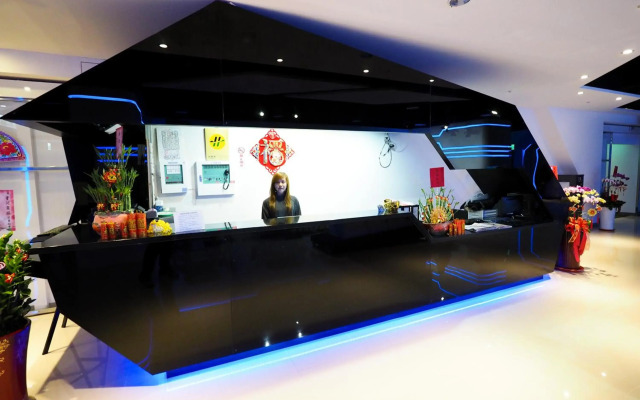 Galaxia Business Hotel