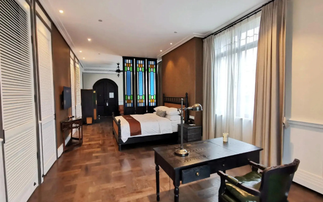 Guangzhou Nansha Stone Inn