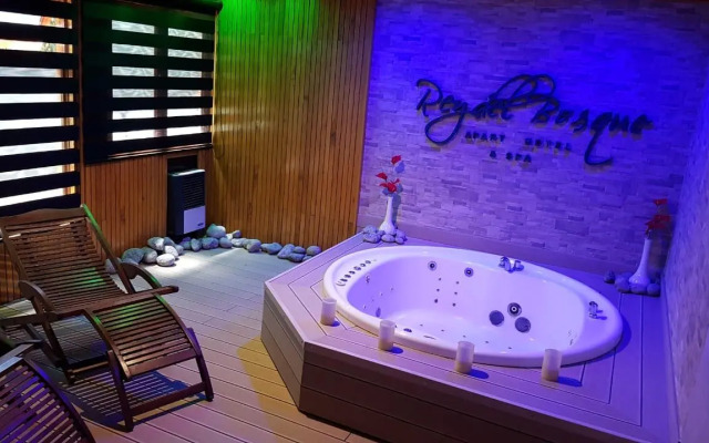 Rey del Bosque Apart Hotel