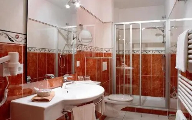 Kur- und Sporthotel Göbel