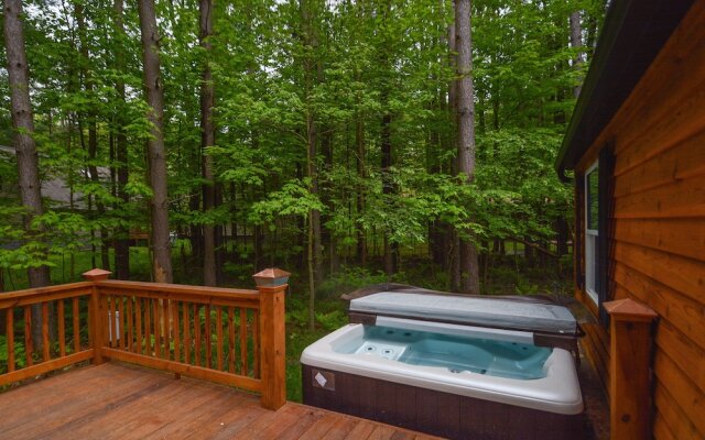 Knotty Pines 3 Bedroom House