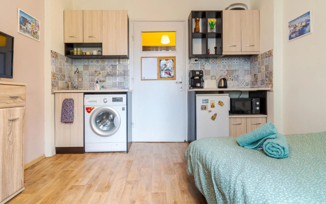 The Top Spot - Cute Studio in the Center