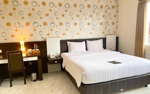 Hotel 88 Diponegoro