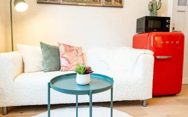 Huswell - Chic Studio With Garden in Central Ghent
