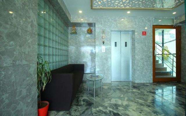 OYO 1635 Hotel Dash Continental