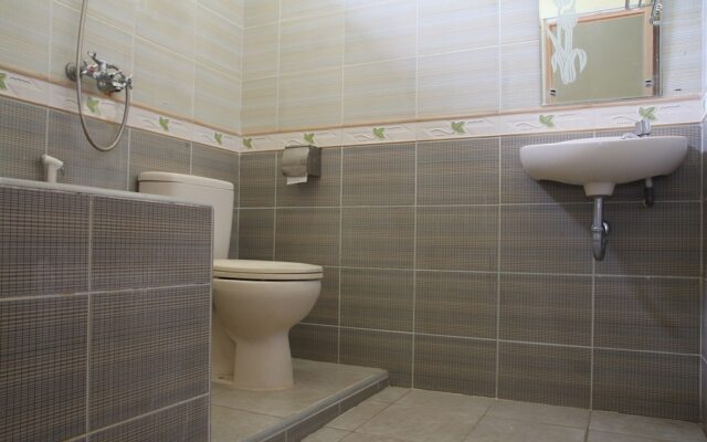 OYO 2146 Hotel St 12
