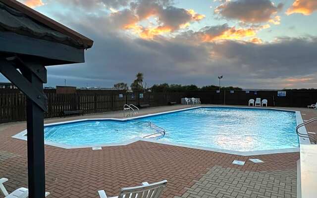 Steeple Bay Lodge