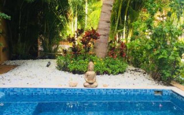 Latinos Luxury Suites