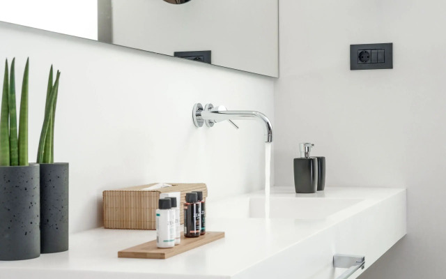 Avdou Retreat Collection
