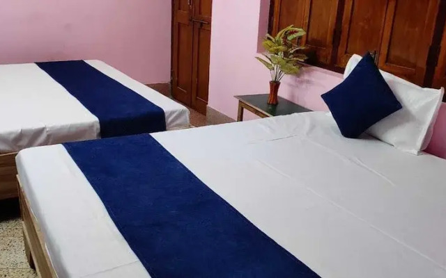 Madhavi Homestay