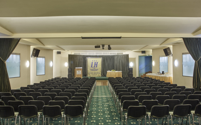 Lucy Hotel