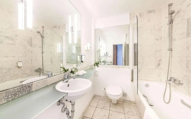 Quality Hotel Ambassador Hamburg