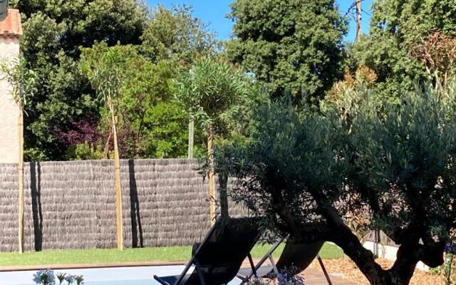 Villa- Vaux sur mer -200 m plage Nauzan - Piscine