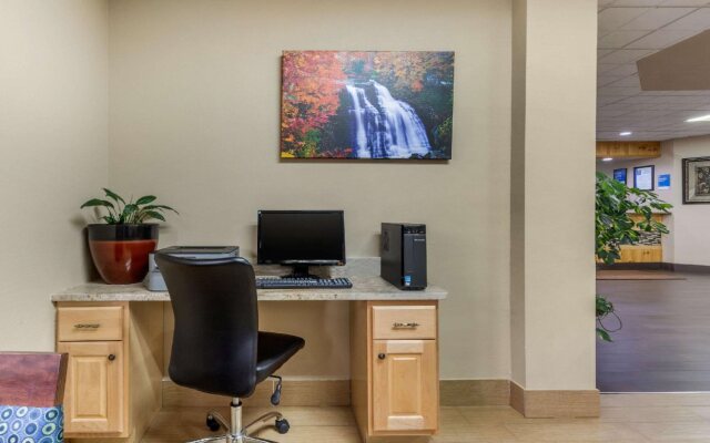 Comfort Inn Asheville Airport