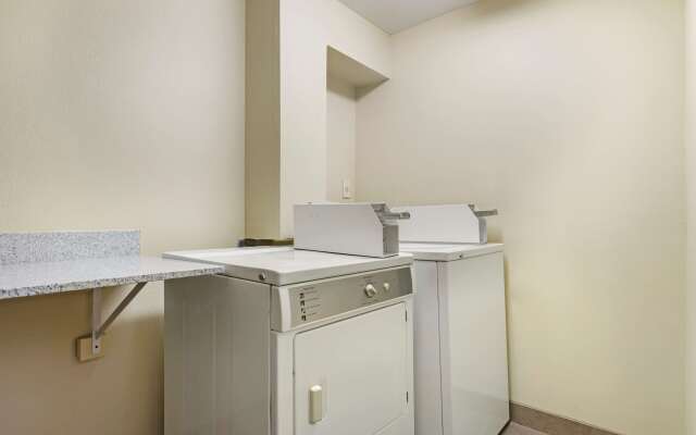 Best Western Plus Altoona Inn