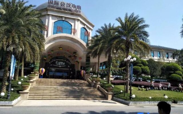 Yumi Apartment (Qingyuan Evergrande Jinbi Tianxia Store)