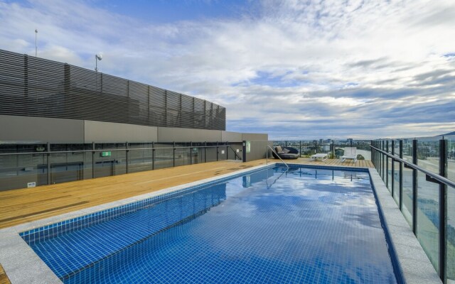 Homely Apartment at Waterfront