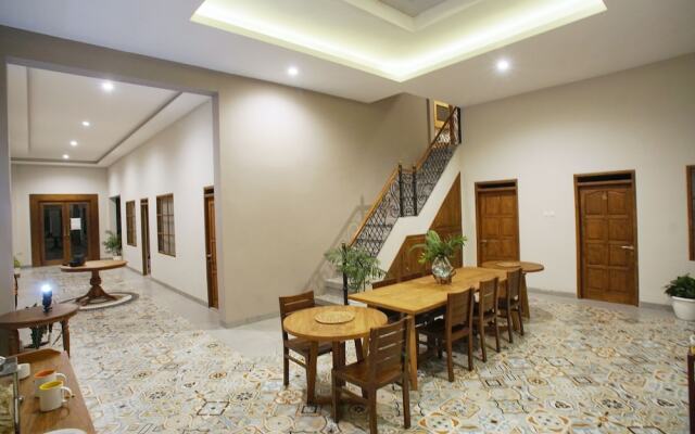 Arkananta Villa - Hostel