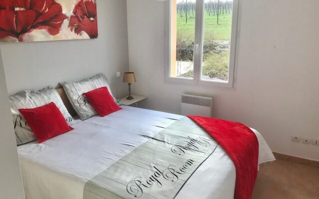 Chic Apartment in Segonzac With Swimming Pool