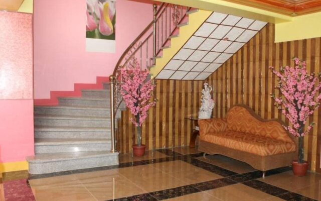 Hotel Trish