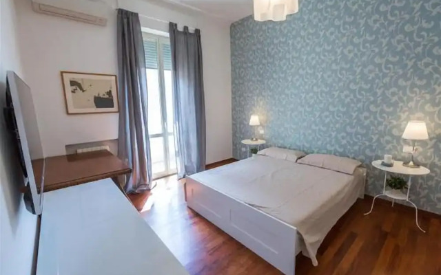 Sky Apartment, Bologna for 5 pax