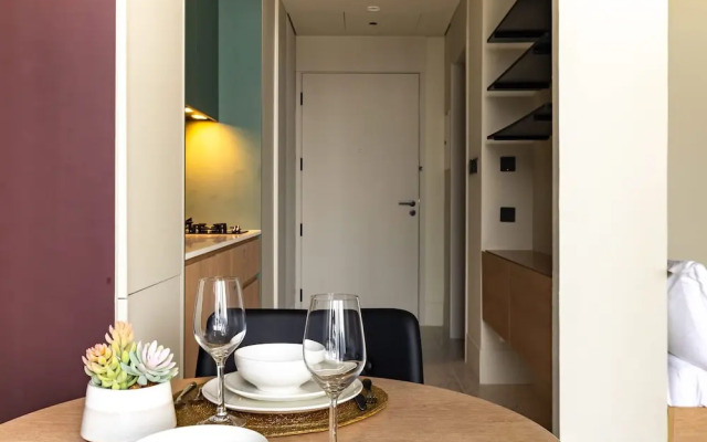 Deluxe Studio With Balcony Full Burj Khalifa View