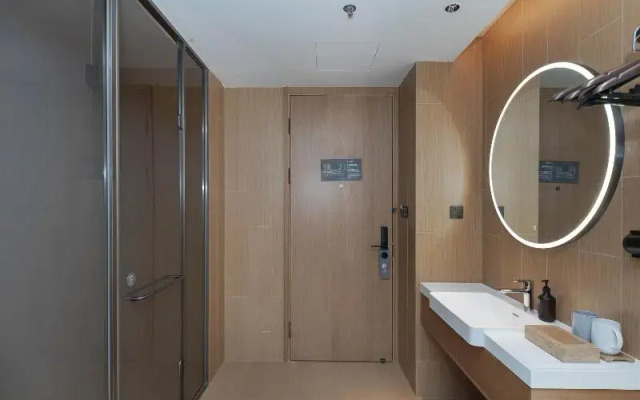 Ji Hotel Wuhan Optics Valley Star