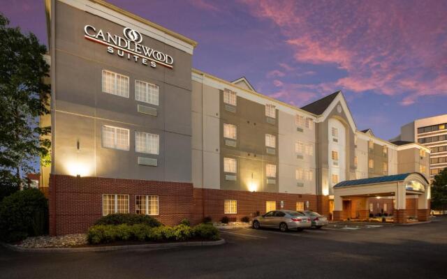 Candlewood Suites Virginia Beach Town Center, an IHG Hotel