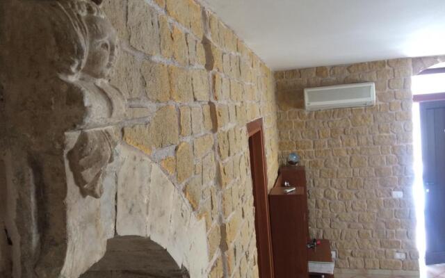 L'Angolo di San Corrado