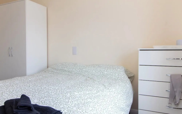 Brookvale Guest House Room 11