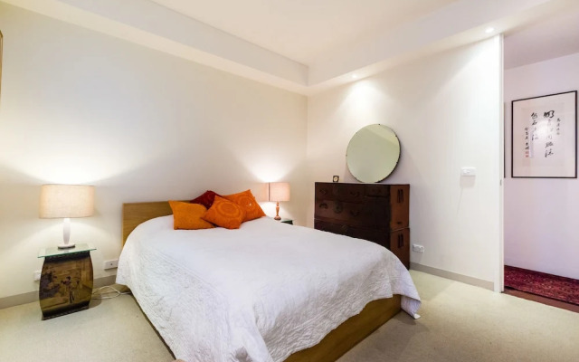 BELLE, 2BDR Melbourne Apartment