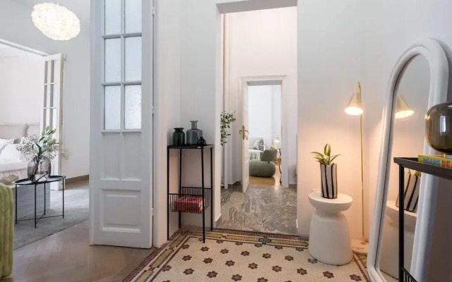 Stunning 3BR - Balcony - Calea Victoriei
