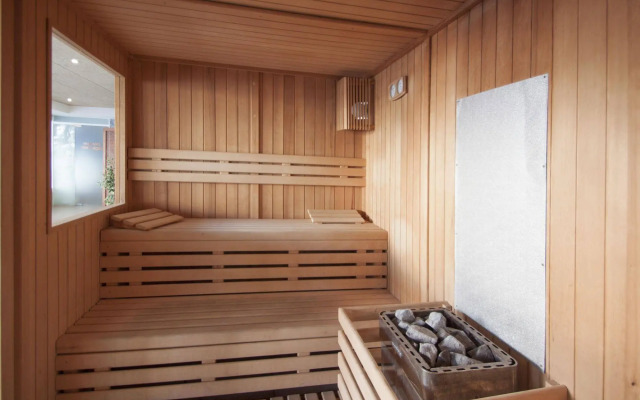 Sentido Fido Tucan - Adults Only