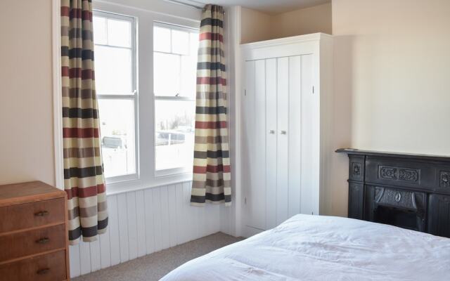 2 Bedroom Garden Home In Preston Park