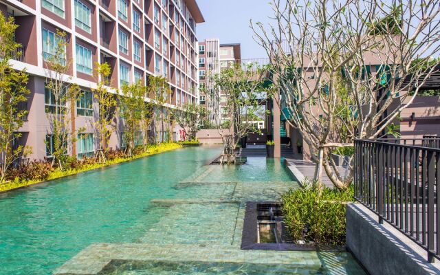 Baan Kun Koey By Favstay