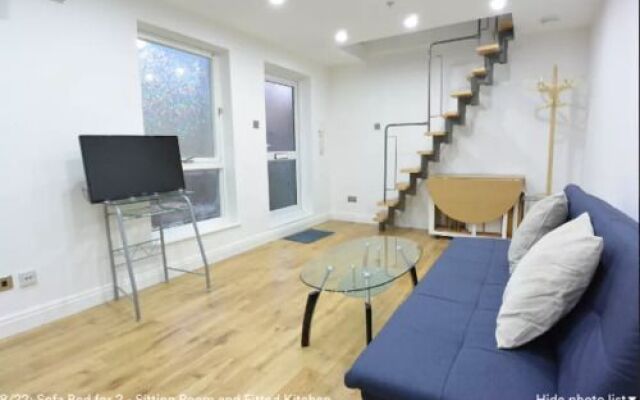 Leicester Square Just Renovated 2BD Mezzanine Flat