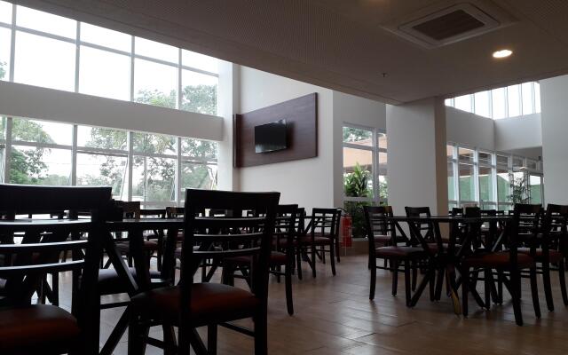 Lummina Hotel Mogi-Guaçu