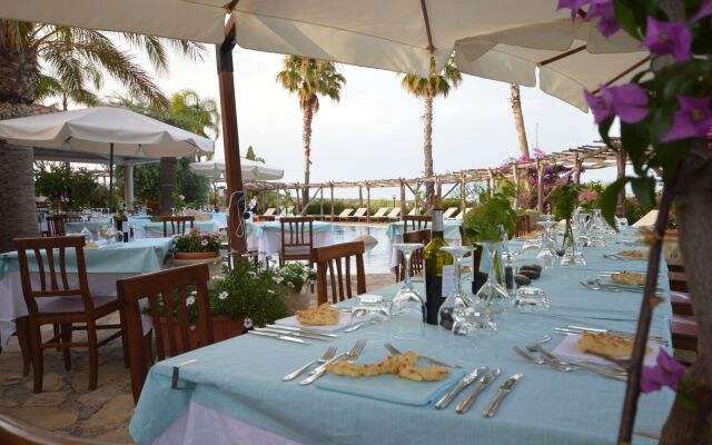 Felix Hotels - Galanias Hotel & Retreat