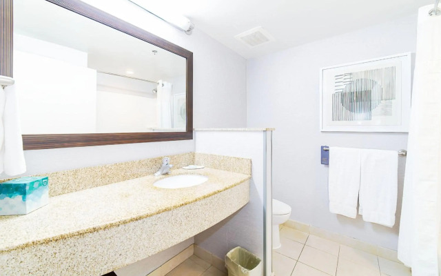 Courtyard by Marriott Biloxi North/D'Iberville