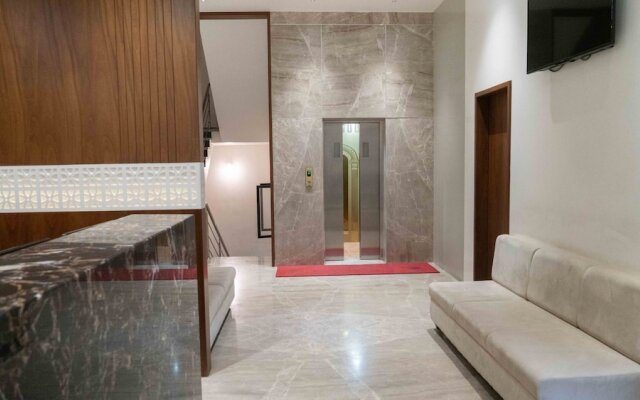 Pine Regency - Aravali's Peak view