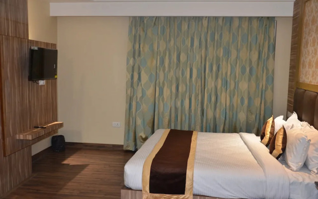 Tulip Tree Hotel